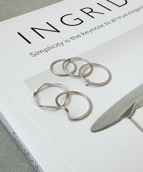 3coins（3coins）の「リングニュアンス5個セット（リング・レディース・ゴールド/シルバー・FREE）」の2枚目の写真