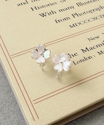 3coins | ホワイトクローバー樹脂イヤリング(イヤリング)