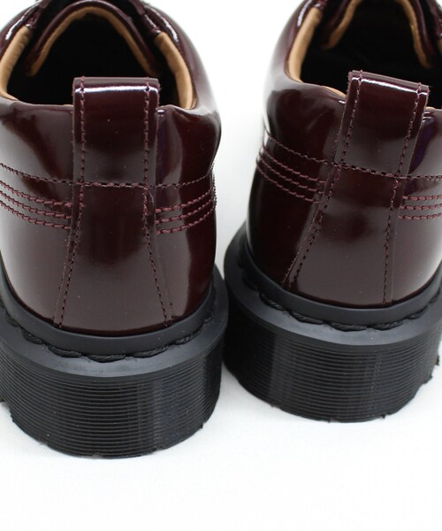 RNA（アールエヌエー）の「【Dr.Martens/ドクターマーチン】E5189 Lowell 4 Eye Shoe（シューズ・レディース・チェリーレッド）」の6枚目の写真