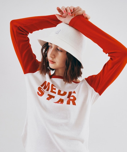 RNA(アールエヌエー)の「【KANGOL/カンゴール】E5229 BERMUDA CASUAL(帽子・レディース・ホワイト/ブラック/レッド)」の11枚目の写真