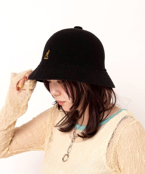 RNA(アールエヌエー)の「【KANGOL/カンゴール】E5229 BERMUDA CASUAL(帽子・レディース・ホワイト/ブラック/レッド)」の19枚目の写真
