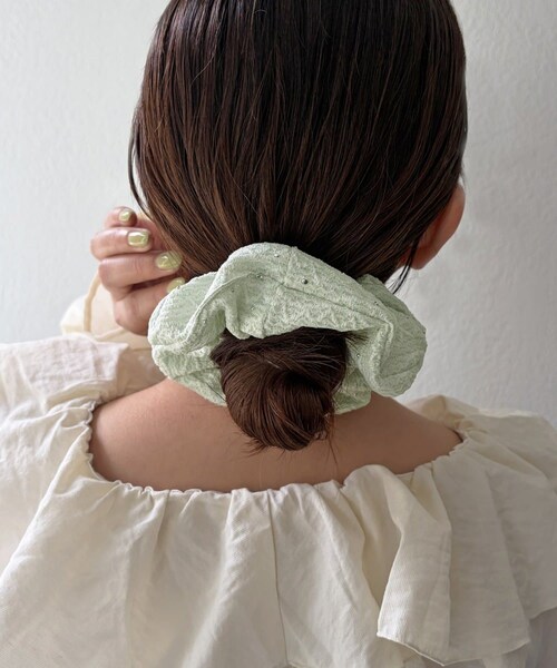 Lattice（Lattice）の「ストーンぽこぽこシュシュ（シュシュ・レディース・グレー/グリーン/アイボリー/イエロー・FREE）」の3枚目の写真