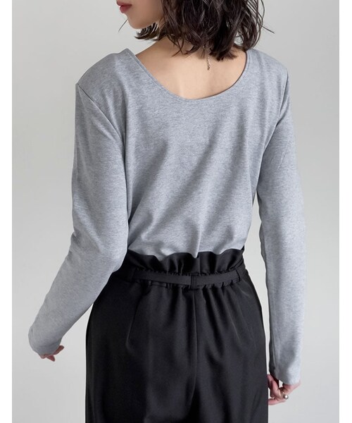 Re:EDIT（リエディ）の「前後2WAYショルダーパッドカットソー - トップス通販 | 人気レディースファッション - Re:EDIT（リエディ）（その他・レディース・ブラック/ホワイト/グレー/カーキ・M/L）」の14枚目の写真