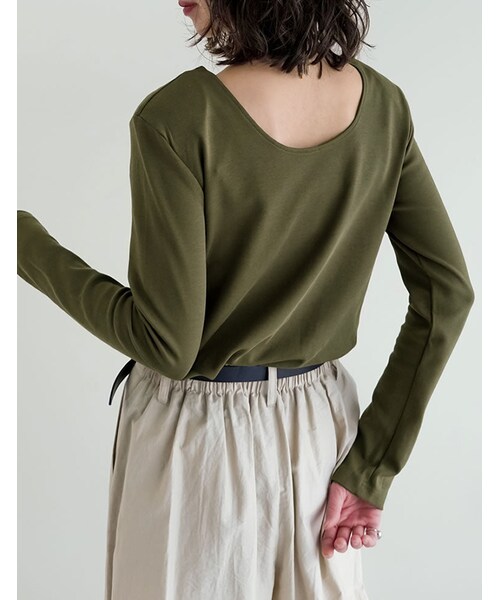 Re:EDIT（リエディ）の「前後2WAYショルダーパッドカットソー - トップス通販 | 人気レディースファッション - Re:EDIT（リエディ）（その他・レディース・ブラック/ホワイト/グレー/カーキ・M/L）」の12枚目の写真