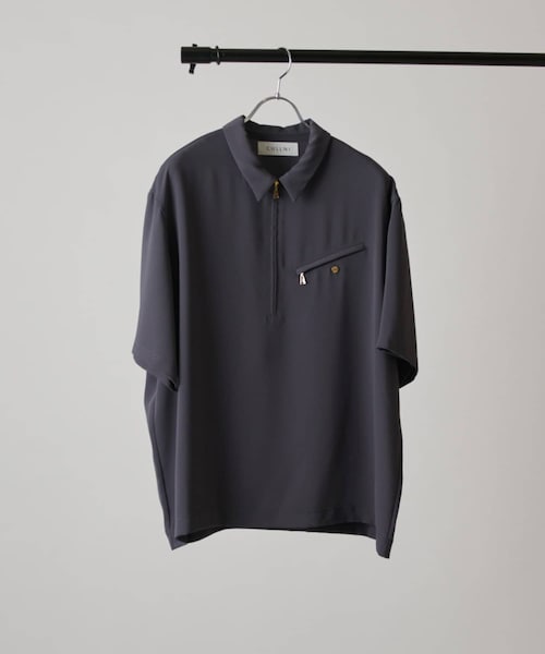 Lui's(ルイス)の「【CULLNI exclusive for Lui's】ハーフジップ半袖ポロ(ポロシャツ・メンズ・チャコールグレー/ブラック/オフホワイト・1/2)」の1枚目の写真