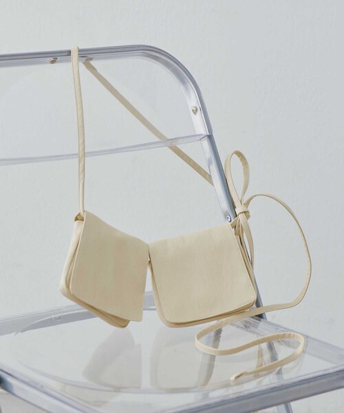 Whim Gazette（ウィムガゼット）の「【THE BAAT】MINI BAG（ボディバッグ/ウエストポーチ・レディース・ブラウン/アイボリー/ブラック・F）」の2枚目の写真