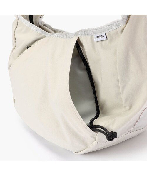 BRIEFING（ブリーフィング）の「HOBO BAG WIDE（その他・OFF WHITE/BLACK・FREE）」の6枚目の写真