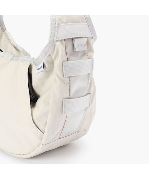 BRIEFING（ブリーフィング）の「HOBO BAG WIDE（Sサイズ）（その他・OFF WHITE/BLACK・FREE）」の9枚目の写真