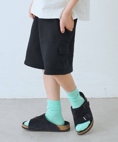 CIAOPANIC TYPY(チャオパニックティピー)の「【KIDS】スウェットカーゴショーツ(カーゴパンツ・キッズ・グレー/ブラック・L/M/XXL/S/XL)」の2枚目の写真