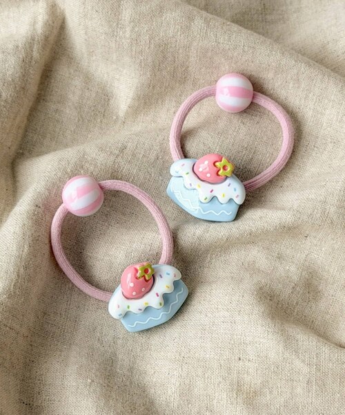 3coins（3coins）の「ケーキポニー2個セット／KIDS（ヘアアクセサリー・キッズ・ブルー/ピンク・FREE）」の2枚目の写真