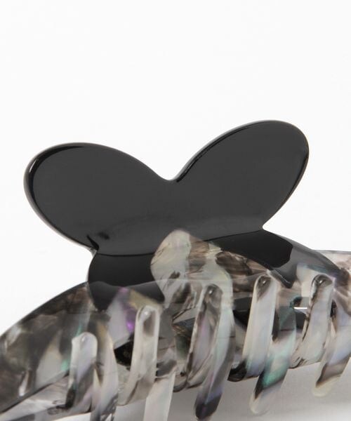 ALAND（エーランド）の「3.3 Field Trip／リボンモチーフヘアクリップ（ファッション雑貨・ブラック(19)/ピンク(20)/アイボリー(52)・F）」の5枚目の写真