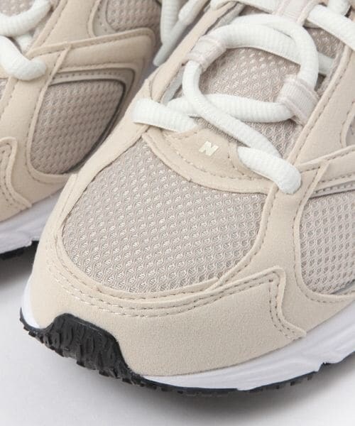 BAYFLOW(ベイフロー)の「U408(WOMEN)(その他・シルバーホワイト15/ライトベージュ55/【WEB限定】シルバーネイビー88・M(23.5cm)/L(24.5cm))」の8枚目の写真