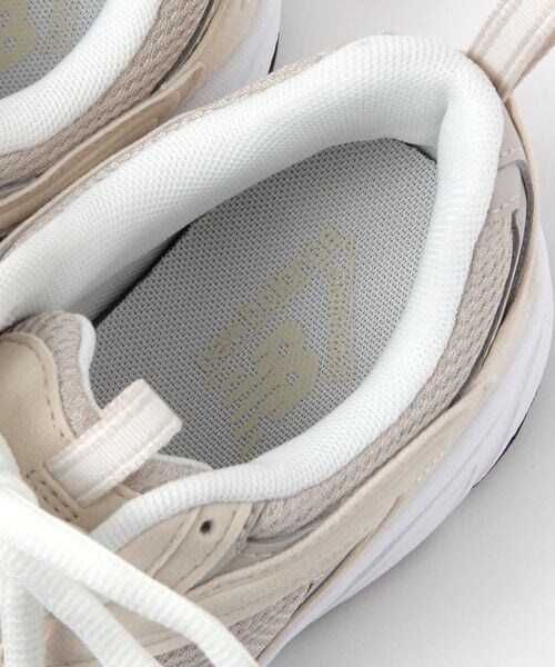 BAYFLOW(ベイフロー)の「U408(WOMEN)(その他・シルバーホワイト15/ライトベージュ55/【WEB限定】シルバーネイビー88・M(23.5cm)/L(24.5cm))」の13枚目の写真