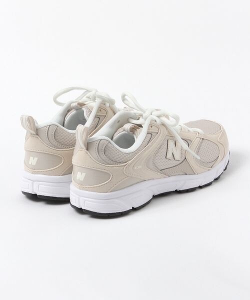 BAYFLOW(ベイフロー)の「U408(WOMEN)(その他・シルバーホワイト15/ライトベージュ55/【WEB限定】シルバーネイビー88・M(23.5cm)/L(24.5cm))」の6枚目の写真