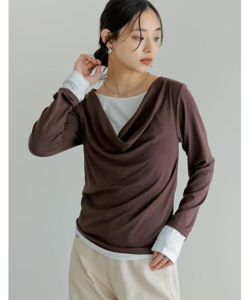 Re:EDIT(リエディ)の「レイヤード風ドレープトップス - トップス通販 | 人気レディースファッション - Re:EDIT(リエディ)(その他・レディース・ブラック/杢グレー/ブラウン/ライトブルー/レッド・M/L)」の5枚目の写真