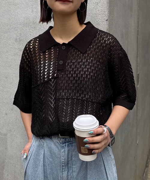 CIAOPANIC TYPY（チャオパニックティピー）の「【UNISEX】レース編みパッチワークニットポロ/WEB限定（ポロシャツ・レディース・グレー/ブラック/ネイビー/ブラウン・M/L）」の2枚目の写真