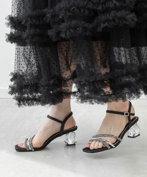 RANDA（ランダ）の「クリアヒールビジューストラップサンダル（その他・レディース・その他）」の2枚目の写真