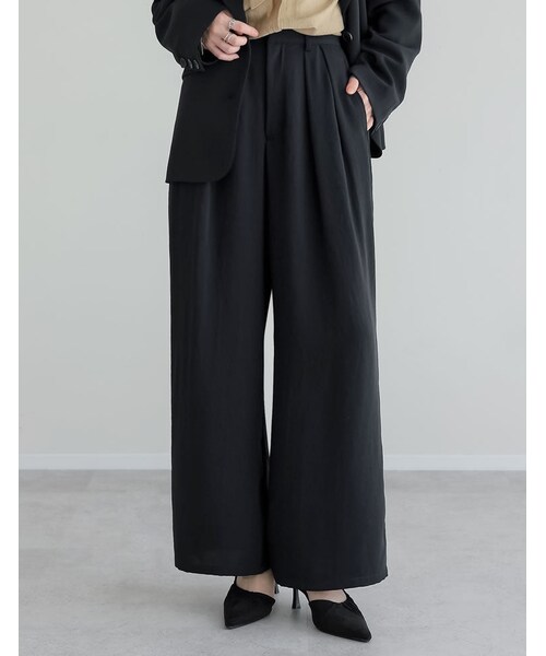 Re:EDIT（リエディ）の「ジョーゼットダブルタックワイドパンツ - パンツ通販 | 人気レディースファッション - Re:EDIT（リエディ）（その他・レディース・ブラック/ホワイト/チャコールグレー/ベージュ・SC/M/MT/L）」の4枚目の写真