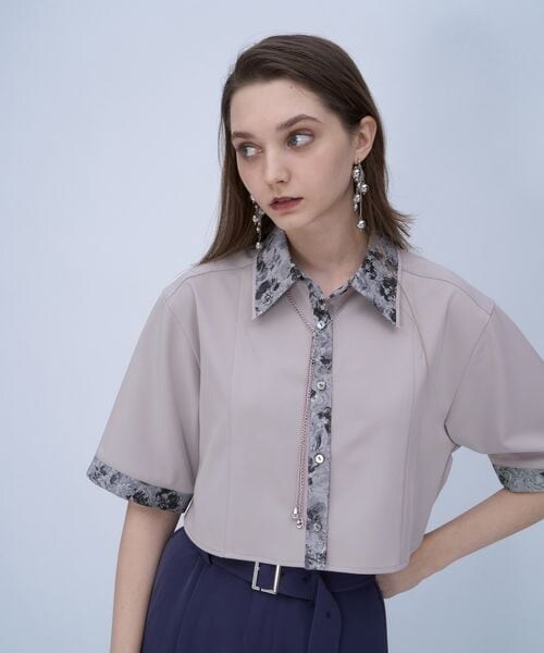 HARE（ハレ）の「ラメアートジャガードショートシャツ（トップス・グレー12/ピンク28/グリーン78/ネイビー88・FREE）」の10枚目の写真