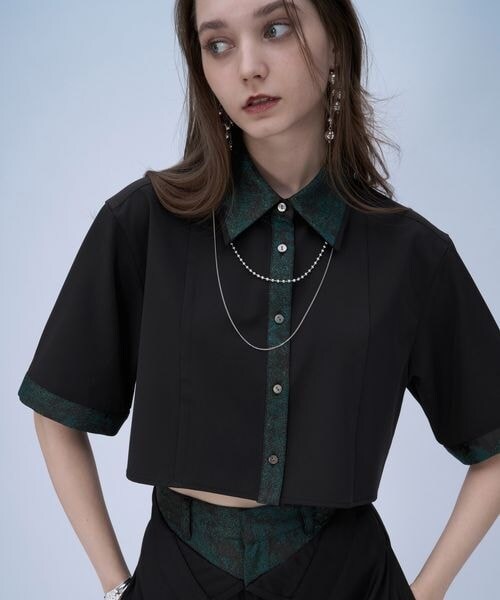 HARE（ハレ）の「ラメアートジャガードショートシャツ（トップス・グレー12/ピンク28/グリーン78/ネイビー88・FREE）」の3枚目の写真