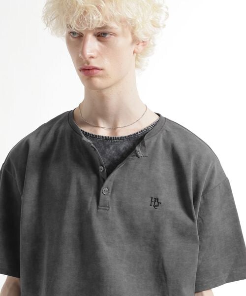 HARE（ハレ）の「ピグメントロゴヘンリーカット（トップス・ブラック09/グレー11/ブルー85・S/M）」の13枚目の写真