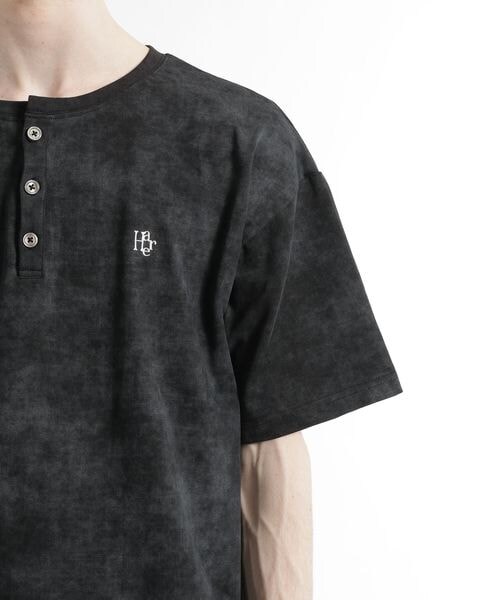 HARE（ハレ）の「ピグメントロゴヘンリーカット（トップス・ブラック09/グレー11/ブルー85・S/M）」の20枚目の写真