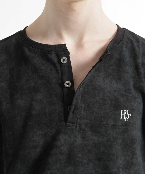 HARE（ハレ）の「ピグメントロゴヘンリーカット（トップス・ブラック09/グレー11/ブルー85・S/M）」の22枚目の写真