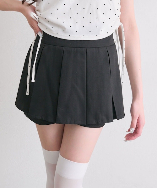 OLIVE des OLIVE(オリーブデオリーブ)の「ボックスプリーツスカパン(スカート・レディース・グレー/ブラック/ベージュ・FREE)」の2枚目の写真