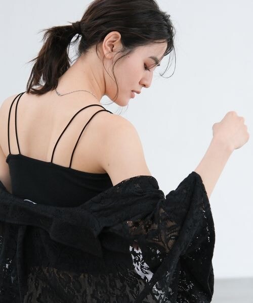 LAKOLE(ラコレ)の「クロップドカップ付きキャミ(その他・オフホワイト(11)/杢グレー(15)/ブラック(19)/ブラウン(50)・M/L)」の12枚目の写真