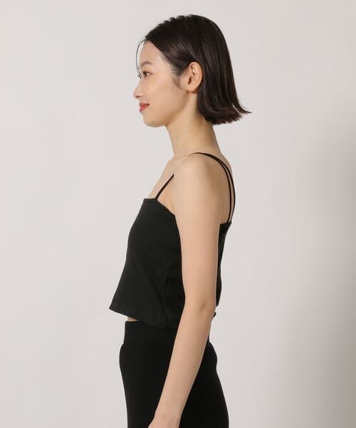 LAKOLE(ラコレ)の「クロップドカップ付きキャミ(その他・オフホワイト(11)/杢グレー(15)/ブラック(19)/ブラウン(50)・M/L)」の20枚目の写真