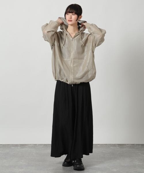 LAKOLE（ラコレ）の「メッシュZIPパーカー（その他・グレージュ(14)/ブラック(19)/アイボリー(52)・M(ショート)/L(ロング)）」の17枚目の写真