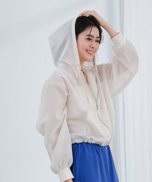 LAKOLE（ラコレ）の「メッシュZIPパーカー（その他・グレージュ(14)/ブラック(19)/アイボリー(52)・M(ショート)/L(ロング)）」の3枚目の写真