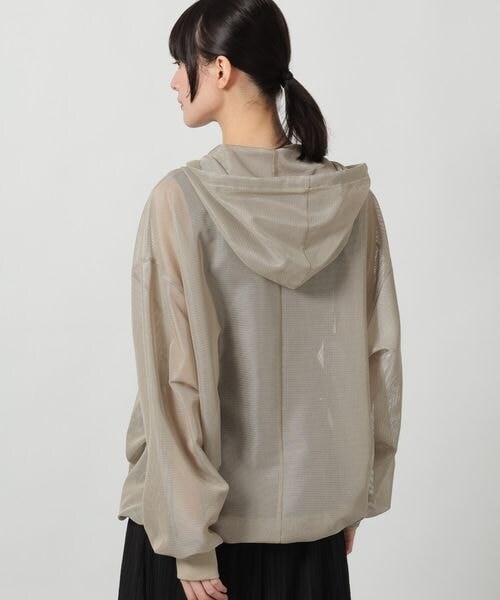 LAKOLE（ラコレ）の「メッシュZIPパーカー（その他・グレージュ(14)/ブラック(19)/アイボリー(52)・M(ショート)/L(ロング)）」の20枚目の写真