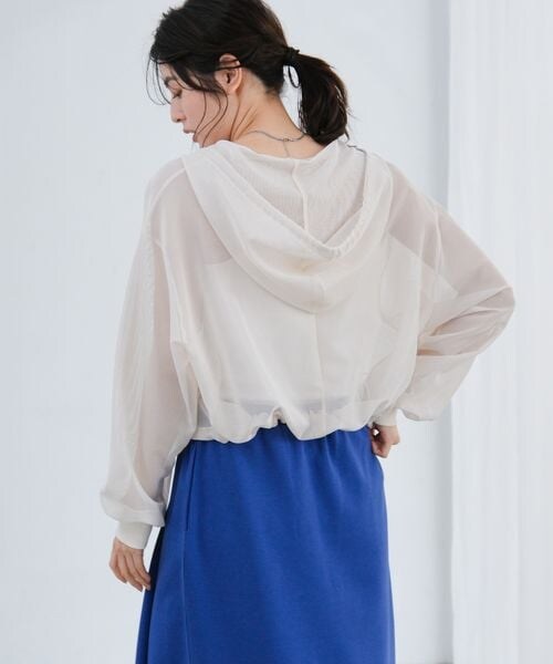 LAKOLE（ラコレ）の「メッシュZIPパーカー（その他・グレージュ(14)/ブラック(19)/アイボリー(52)・M(ショート)/L(ロング)）」の8枚目の写真