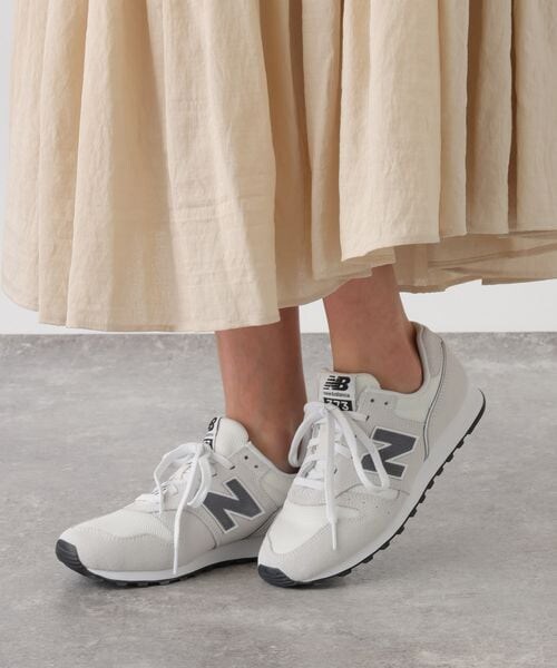 studio CLIP（スタディオクリップ）の「《ウタオ》ニューバランス373（その他・ホワイト10/グレー15・M(23.5cm)/L(24.5cm)）」の3枚目の写真