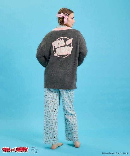 une nana cool（ウンナナクール）の「トムとジェリー × une nana cool ユニセックスカーディガン（その他・レディース・GY_ダークグレー/BE_ベージュ・S-L）」の6枚目の写真