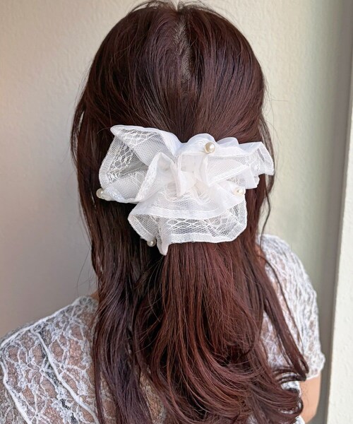 Lattice（Lattice）の「パールレースシュシュ（シュシュ・レディース・ベージュ/ブルー/アイボリー・FREE）」の2枚目の写真