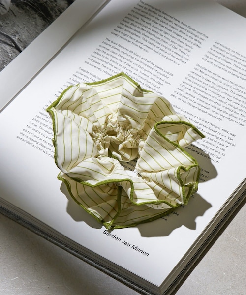 Lattice（Lattice）の「ストライプシュシュ（シュシュ・レディース・ピンク/グリーン/アイボリー/イエロー/ブルー・FREE）」の3枚目の写真