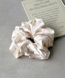 3coins | 小花柄シュシュ(シュシュ)