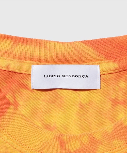 ADAM ET ROPE'(アダムエロペ)の「【LIBRIO MENDONCA/リブリオ メンドンサ】TIEDYE PILL TEE(Tシャツ/カットソー・メンズ・ブラック/オレンジ・L/M)」の11枚目の写真