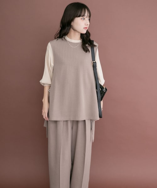 ITEMS URBANRESEARCH（アイテムズ アーバンリサーチ）の「ピンストライプベストパンツセット（セットアップ・レディース・CHA/BEG・Free）」の21枚目の写真