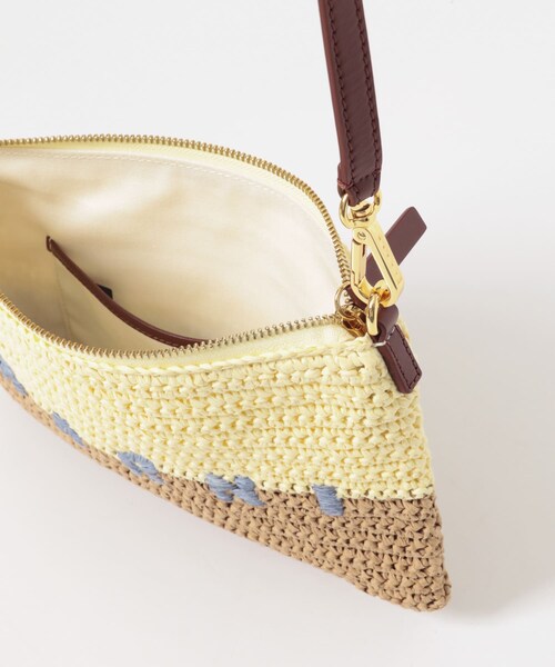 URBAN RESEARCH(アーバンリサーチ)の「MARNI FLAT POCHETTE(ショルダーバッグ・レディース・ZP199/ZP200・-)」の5枚目の写真