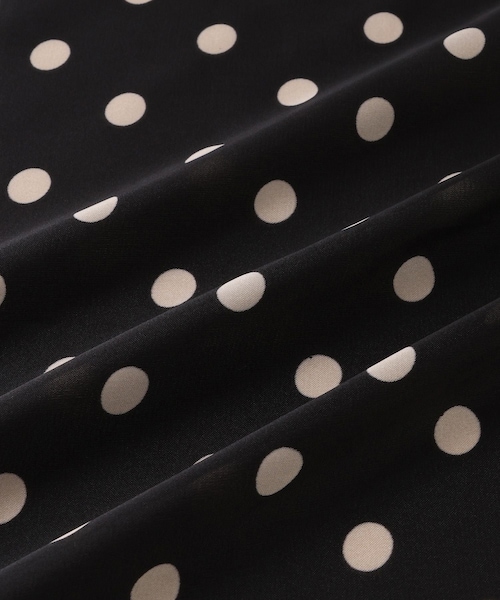 VIS(ビス)の「ドット柄スカーフ 70×70cm(バンダナ/スカーフ・レディース・ブラック系/ホワイト系・F)」の19枚目の写真