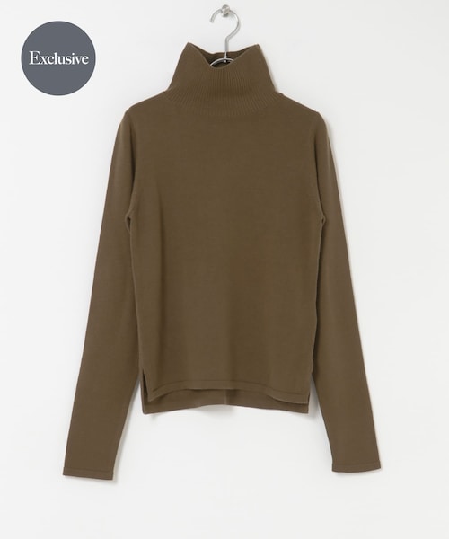 THE GOODLAND MARKET(ザグッドランドマーケット)の「『別注』MIDIUMISOLID×THE GOODLAND MARKET turtle neck PO(ニット/セーター・レディース・Gray/brown/blue・FREE)」の2枚目の写真