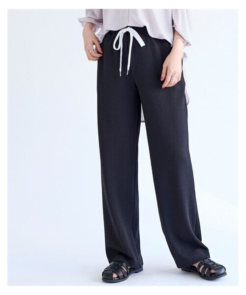 nissen（ニッセン）の「ぽこぽこカットソージャガードイージーパンツ（パンツ・レディース・黒/ネイビー/モカ・L/LL/3L/4L/5L/6L/8L/10L）」の4枚目の写真