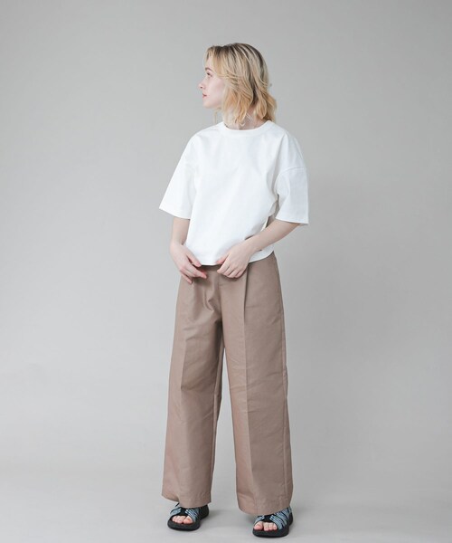 EKAL（エカル）の「『吸水速乾/UVカット』DRY OUT SHORT LENGTH T-SHIRTS（Tシャツ/カットソー・レディース・ダークプラム/ホワイト/アイボリー/ベージュ/チャコール/サルチャ/ブラウンカーキ・FREE）」の9枚目の写真