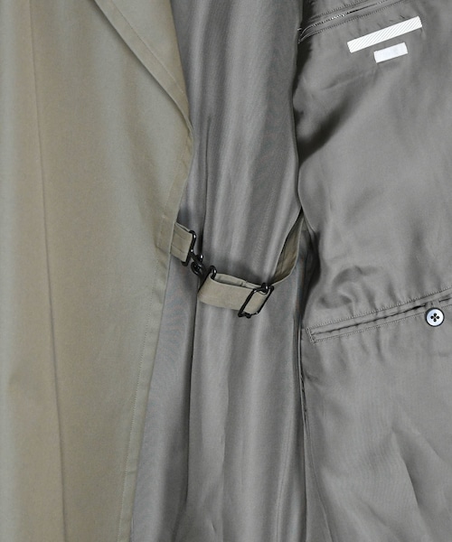 ADAM ET ROPE'(アダムエロペ)の「【blurhms】Gabardine Double Belt Trench Coat(トレンチコート・メンズ・オリーブ・2/3)」の15枚目の写真