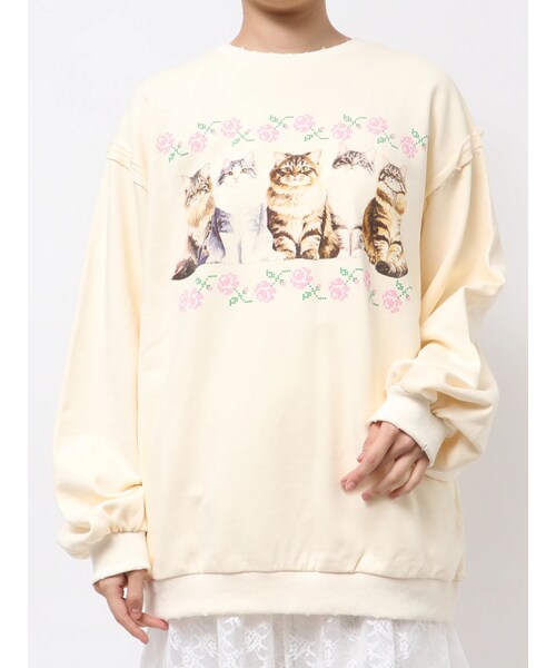 merry jenny（メリージェニー）の「blooming catスウェット（スウェット・レディース・オフホワイト/ピンク/ネイビー/クリーム・F）」の3枚目の写真