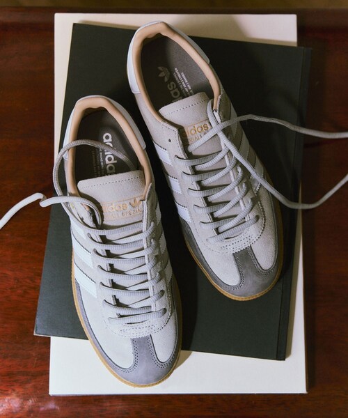 ADAM ET ROPE'(アダムエロペ)の「【adidas Originals for ADAM ET ROPE'】HANDBALL SPEZIAL(スニーカー・メンズ・ライトグレー・25.5/26.0/26.5/27.0/27.5/28.0/28.5/29.0/30.0)」の11枚目の写真
