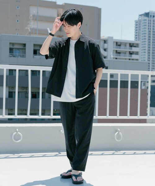 ITEMS URBANRESEARCH(アイテムズ アーバンリサーチ)の「シルキーナイロン 多機能 タックパンツ(その他パンツ・メンズ・CHA/BLK/NVY・M/L)」の8枚目の写真